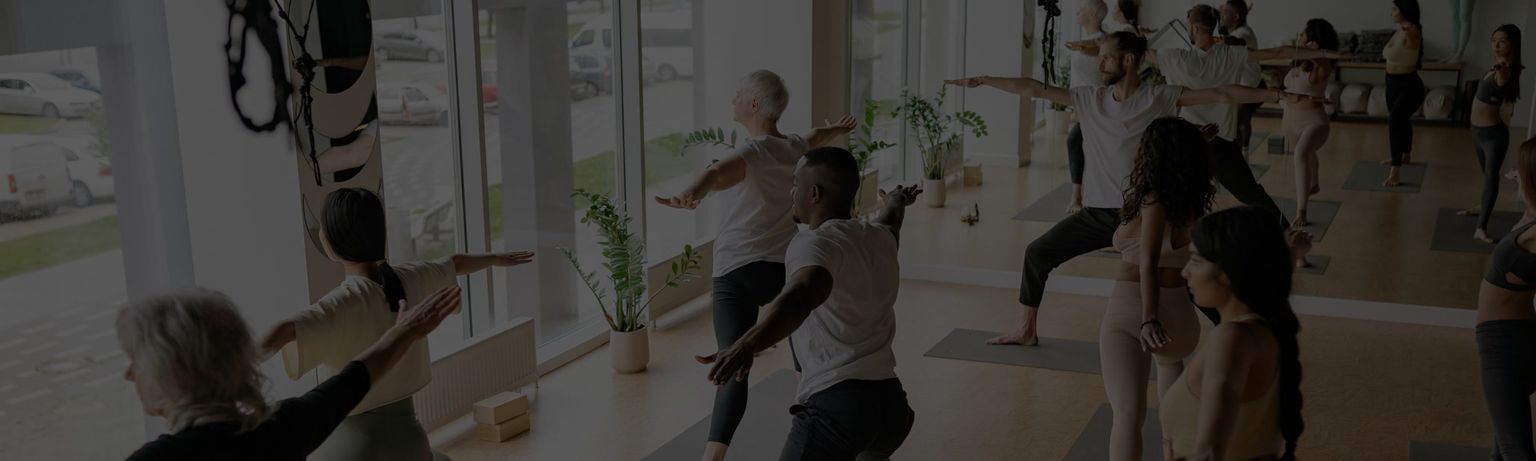 CoverShort: Yoga Class Desktop