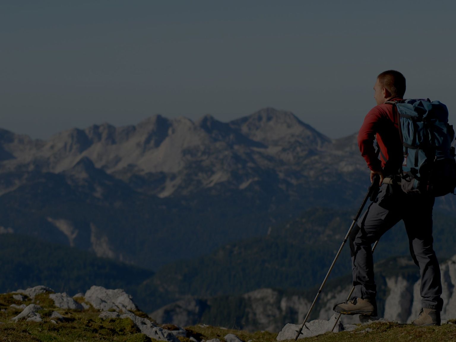 CoverShort: Mountain Hiking White Man Mobile